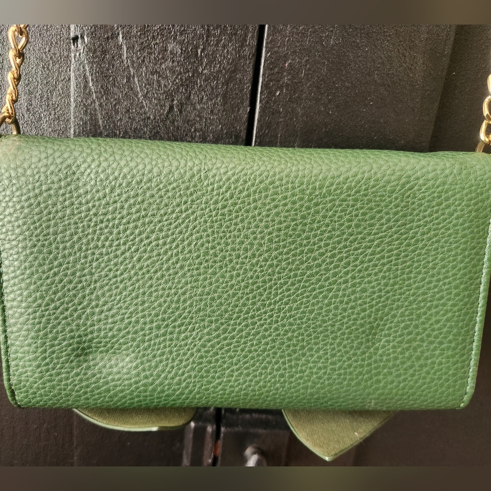 Green And Gold Leather Bow Bag **Please Read Discription** - Picture 3 of 8